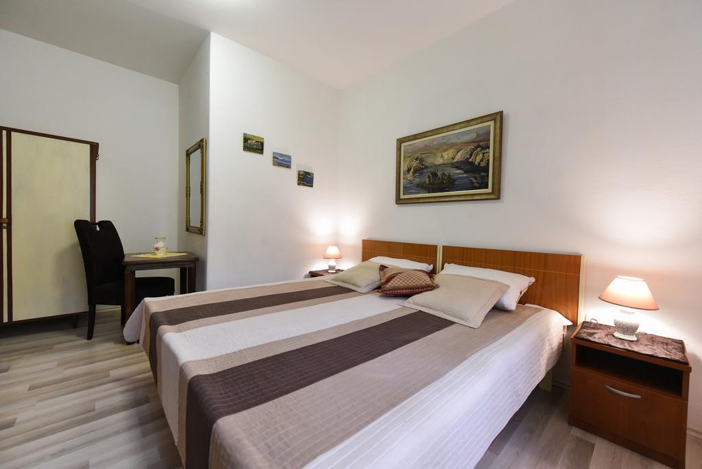 Apartments Dado Zadar Eksteriør billede